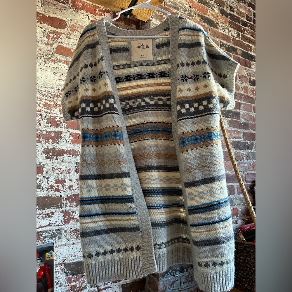 Vintage Y2K Hollister Cardigan